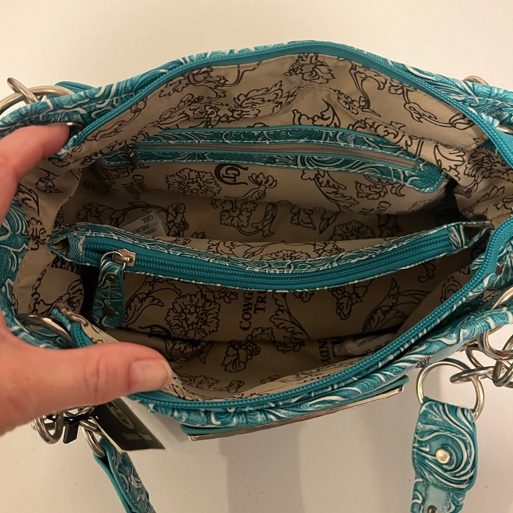 Cowgirl Trendy Lord’s prayer purse, conceal carry, NWT - Picture 2 of 5